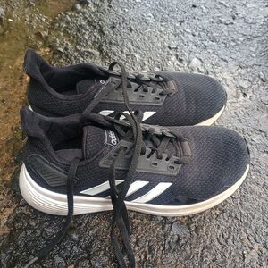 Adidas Black White Stripes Size 4 Shoes Used